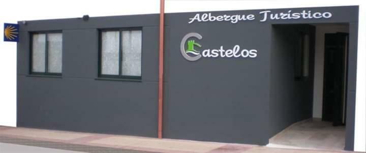 Albergue Castelos Vilalba Εξωτερικό φωτογραφία